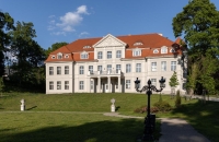 Schlosshotel Neustrelitz - Hotel-Außenansicht