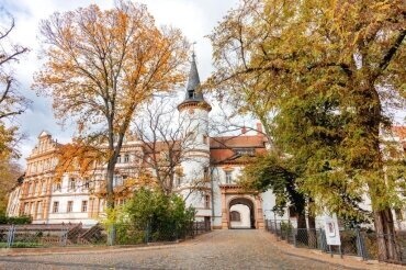 Schlosshotel Schkopau - Hotel-Außenansicht, Quelle: Schlosshotel Schkopau 
