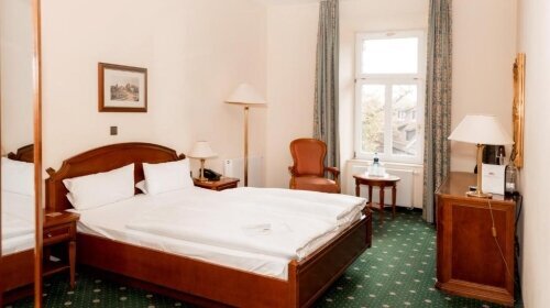 Schlosshotel Schkopau  - Zimmer