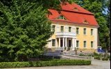 Schlosshotel Wiechlice - Hotel-Außenansicht