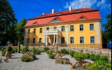 Schlosshotel Wiechlice - Hotel-Außenansicht