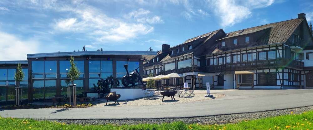 Schöne Asten Resort Winterberg - Hotel-Außenansicht