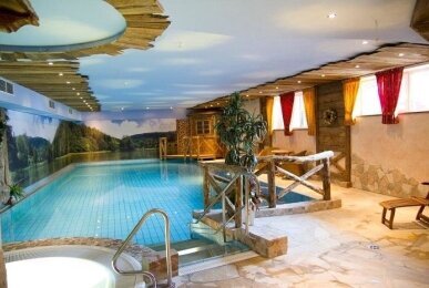 Schwimmbad, Quelle: Wellnesshotel Bürgerstuben