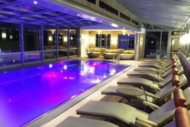 Cabrio-Hallenbad, Quelle: Wellness-und Landhotel Prinz- Romantik & Wellness