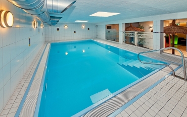 Schwimmbad, Quelle: St. Stephanus Weinhotel