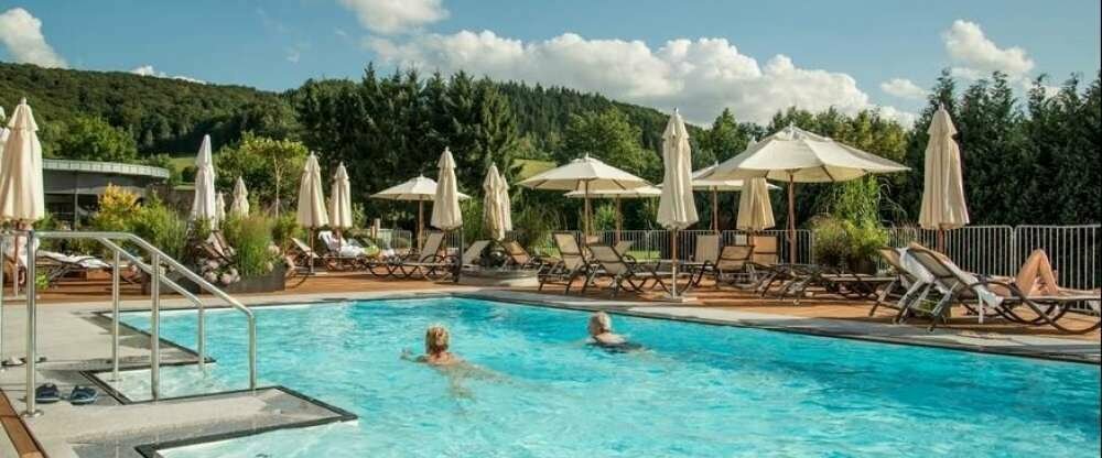 Schwimmbad / Außenpool