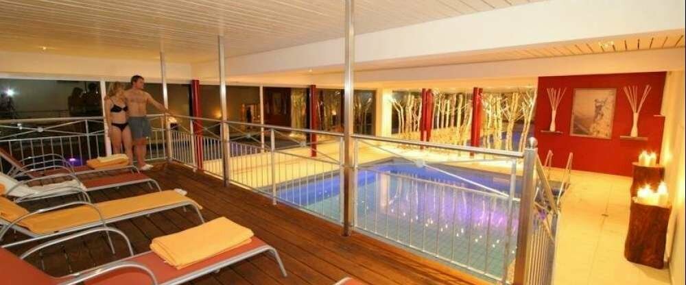 Schwimmbad im Wellness Hotel Bergruh