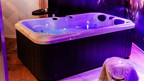 Secret Wellness Whirlpool 