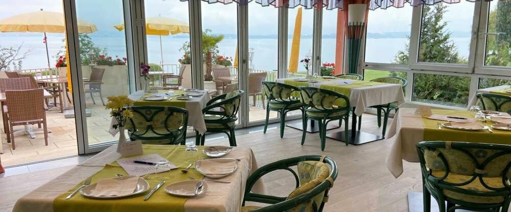 See Hotel Off - Restaurant