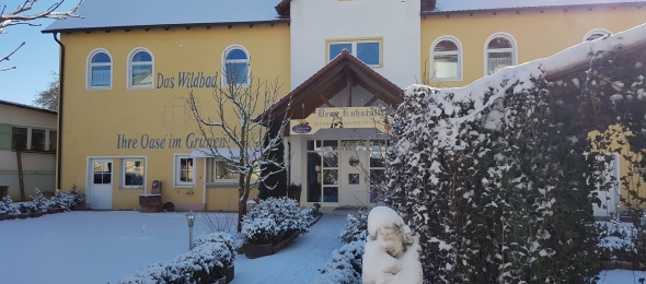 Seebauer Hotel Gut Wildbad - Hotel-Außenansicht, Quelle: Seebauer Hotel Gut Wildbad