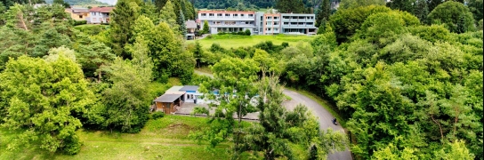 Seehotel am Stausee GmbH - Hotel-Außenansicht, Quelle: Seehotel am Stausee