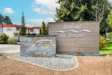 Seehotel am Stausee GmbH - Hotel-Außenansicht, Quelle: Seehotel am Stausee