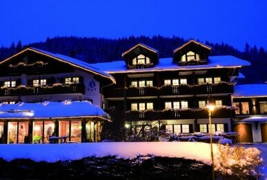Seehotel Hartung OHG - Hotel-Außenansicht, Quelle: Seehotel Hartung OHG