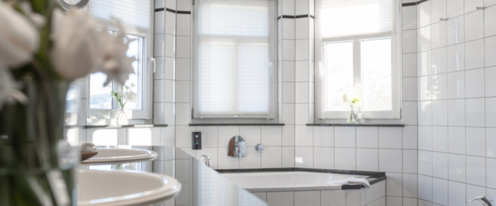 Seehotel Niedernberg - Das Dorf am See - Badezimmer
