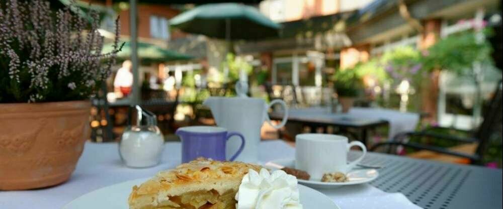 Sellhorn Ringhotel und Restaurant - Terrasse/Außenbereich