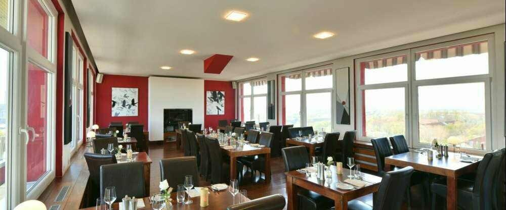 SKYHOTEL Merseburg - Restaurant