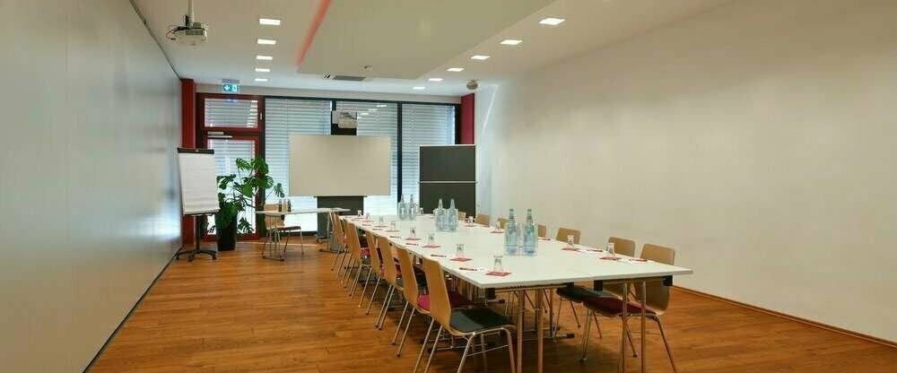SKYHOTEL Merseburg - Tagungsraum