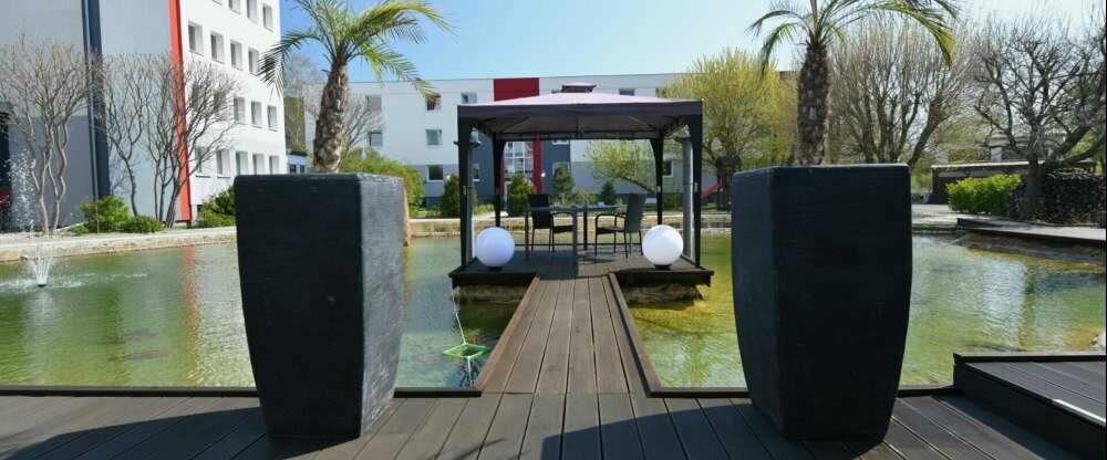 SKYHOTEL Merseburg - Terrasse/Außenbereich