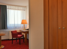 SKYHOTEL Merseburg - Zimmer