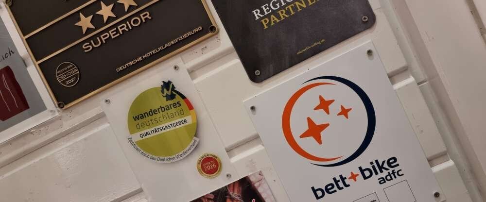 Wir lassen uns regelmässig klassifizieren