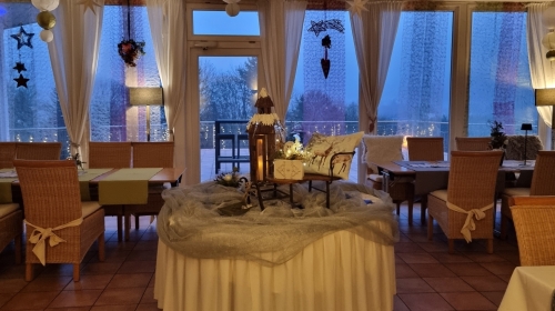 Sonnenhof - Wintergarten/Café