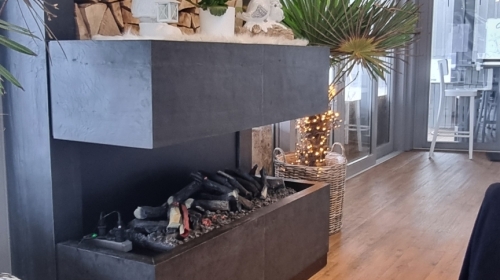 Sonnenhof - Umgebung: Stausee Scheder mit Wintercurling im Bootshaus