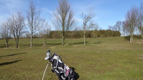 Sonnenhof - Golfen im Frühjahr; Pyrmonter Golfplatz