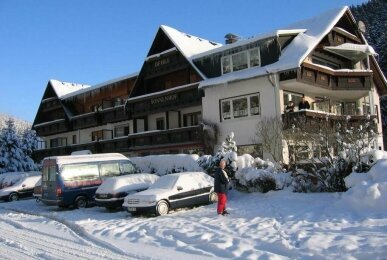 Sonnenhof-Willingen - Hotel-Außenansicht, Quelle: Sonnenhof-Willingen
