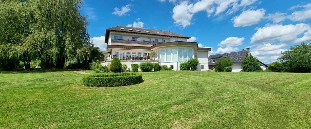 Sonnenhof mit Terrasse, Garten, Dependance