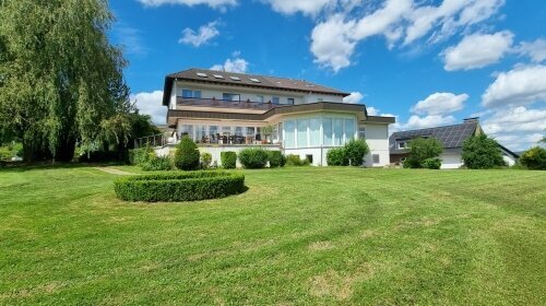 Sonnenhof mit Terrasse, Garten, Dependance