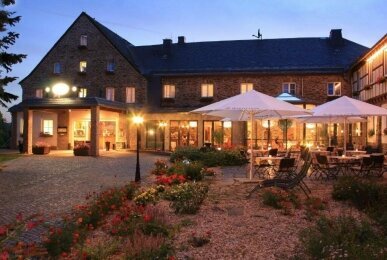 Sonnenhotel Hoher Hahn - Hotel-Außenansicht, Quelle: Sonnenhotel Hoher Hahn