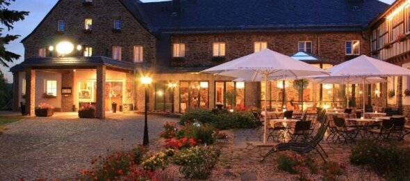 Sonnenhotel Hoher Hahn - Hotel-Außenansicht, Quelle: Sonnenhotel Hoher Hahn