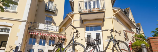 Hotel Hüttmann - Hotel-Außenansicht, Quelle: Hotel Hüttmann