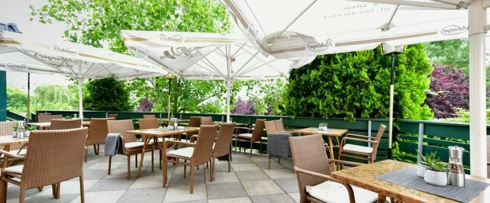 Sonne tanken und nach Herzenslust auf der Sonnenterrasse schlemmen.