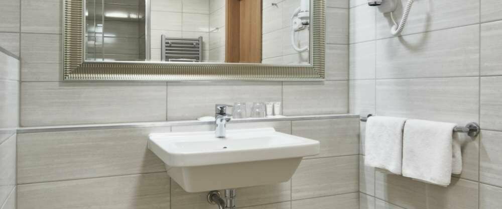 Spa Hotel Děvín *** Superior - Badezimmer