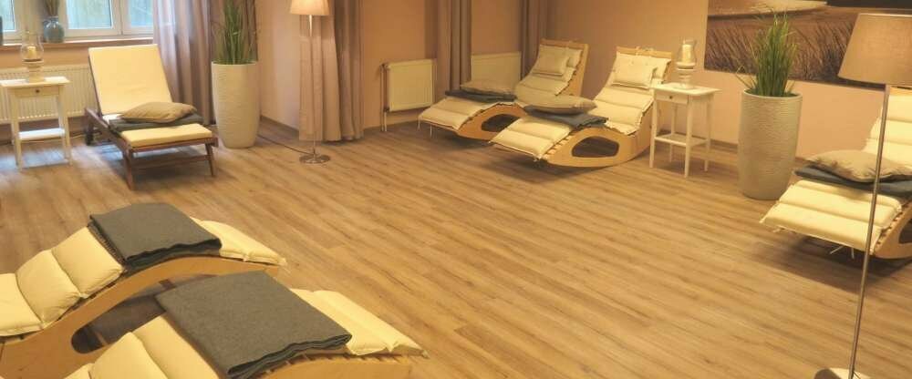 Die Spa-Lounge ist ein Ruhebereich zum relaxen nach Saunagängen oder zwischen den Wellnessbehandlungen. 