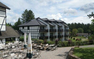 Sporthotel & Resort Grafenwald - Terrasse/Außenbereich