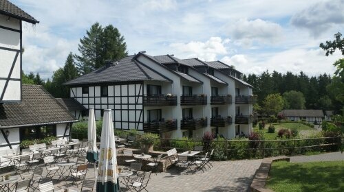 Sporthotel & Resort Grafenwald - Terrasse/Außenbereich