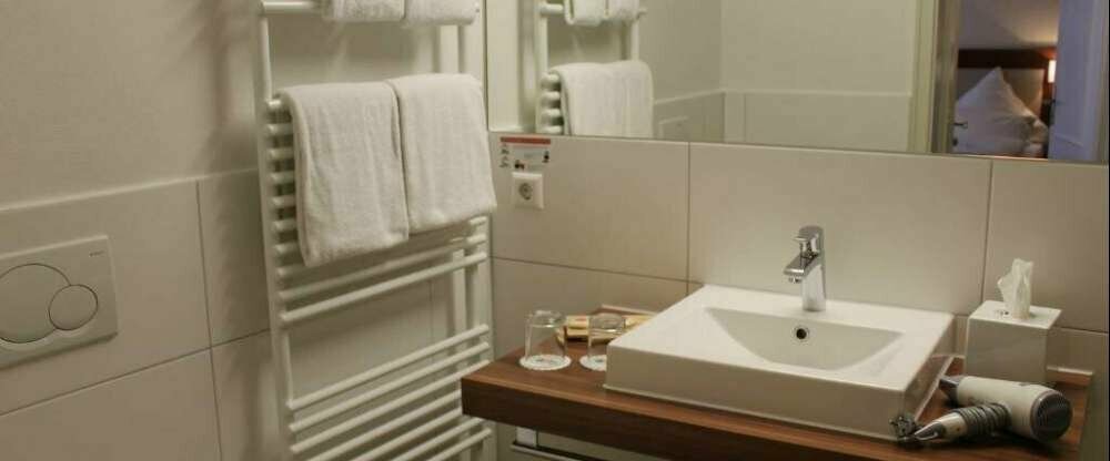 Stadt-Gut Hotel Goldener Adler Schwäbisch-Hall - Badezimmer