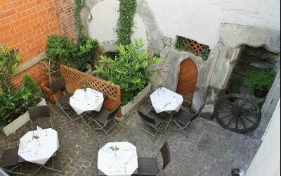 Stadt-Gut Hotel Goldener Adler Schwäbisch-Hall - Terrasse/Außenbereich