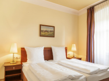 Standard-Doppelzimmer mit Balkon 