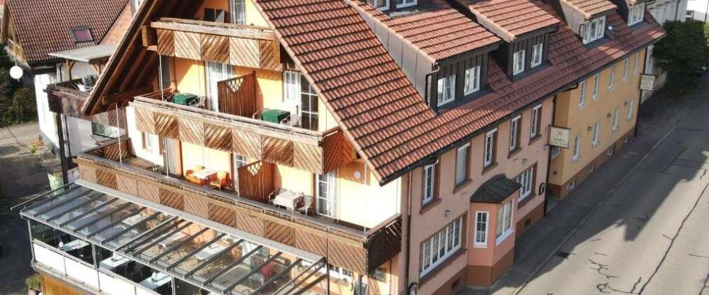 Steakhüsli Hotel-Restaurant - Hotel-Außenansicht