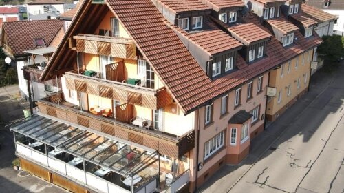 Steakhüsli Hotel-Restaurant - Hotel-Außenansicht