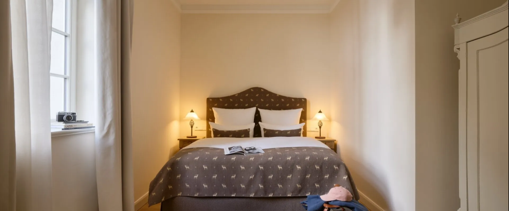 geräumiges Appartement mit getrennten Wohn- & Schlafbereich im Kutscherhaus - mit eigener Terrasse