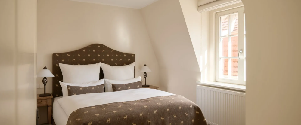 geräumiges Appartement mit getrennten Wohn- & Schlafbereich im Kutscherhaus