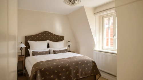 geräumiges Appartement mit getrennten Wohn- & Schlafbereich im Kutscherhaus