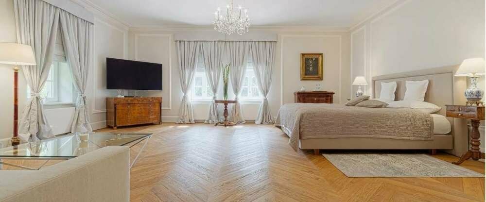 Suite mit Gartenblick (Zimmer 15) 