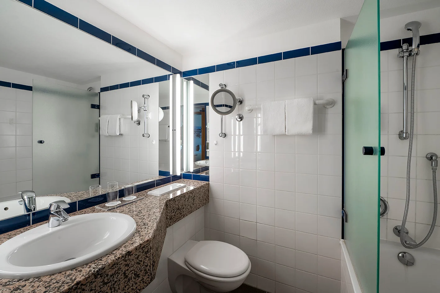 Sunday Hote Wismar - Badezimmer