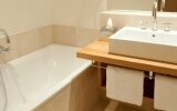  Superior-Zimmer Salzburg Badezimmer
