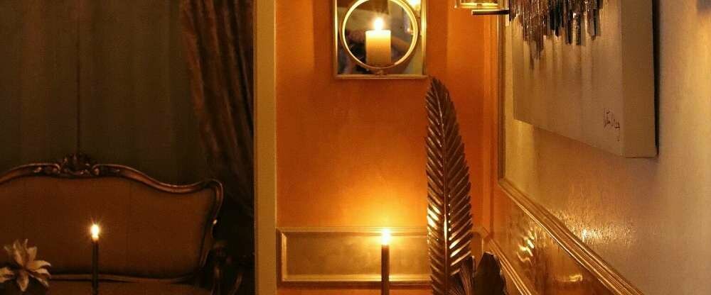 Sweet Poison Rooms - Hotel-Innenansicht